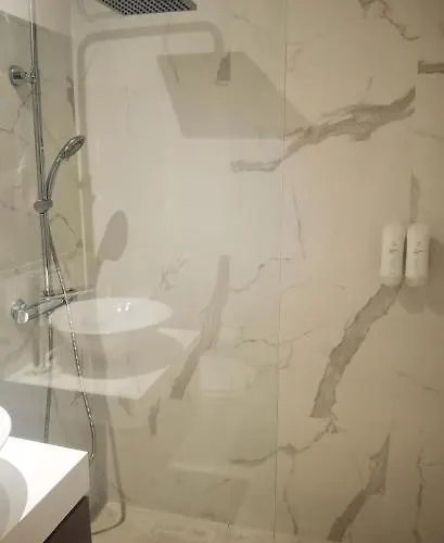 Strada-beach Canteras アパート